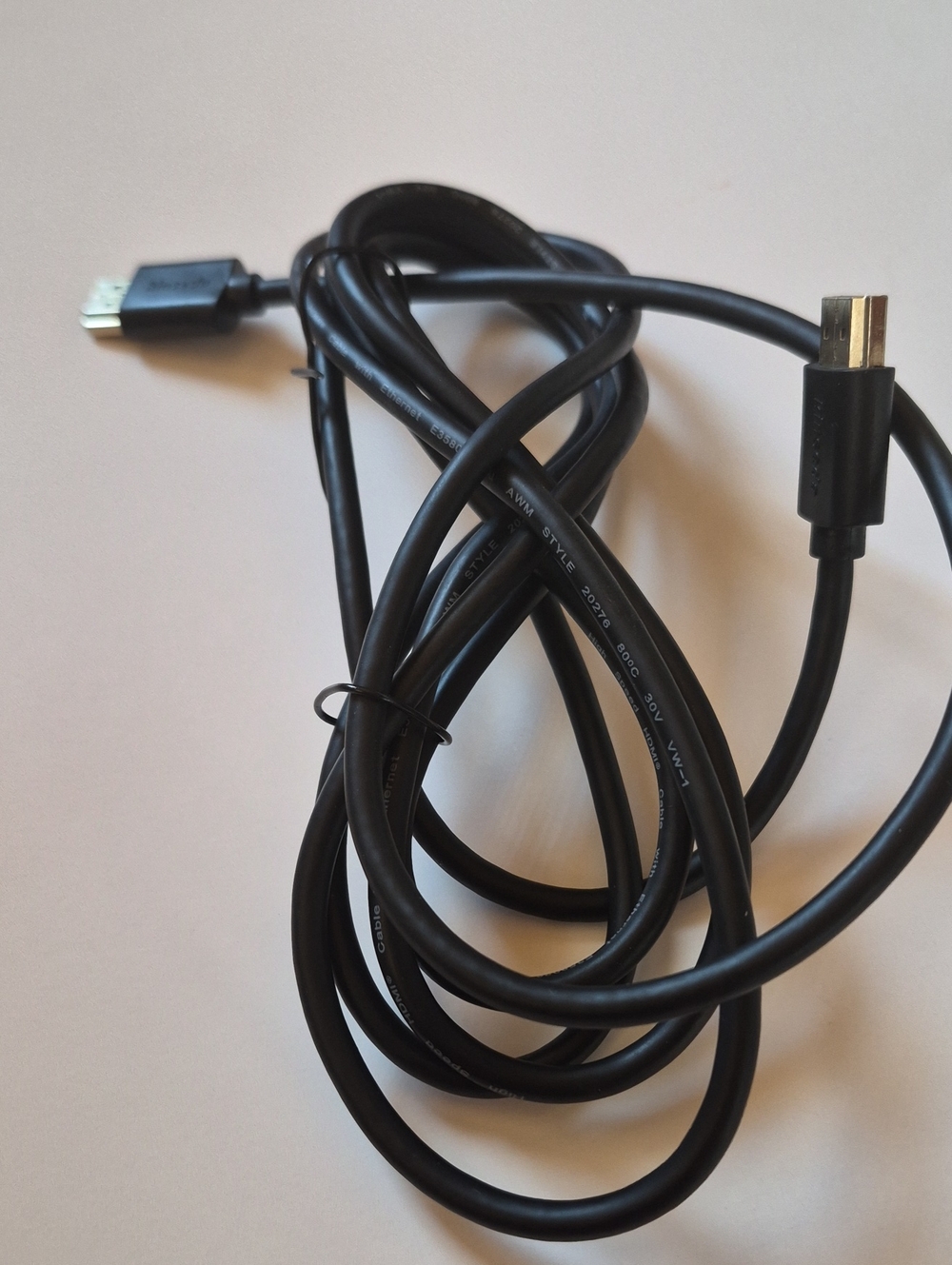 Black HDMI Cable for Audio/Video Connectivity